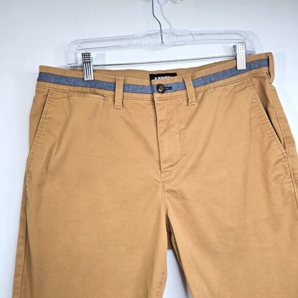 Express Khaki Slim Above the Knee 9" Inseam Flat Front Chino Shorts - Picture 3 of 9
